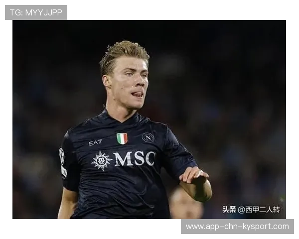 曼联霍伊伦德第一触球与拉扯练习提升