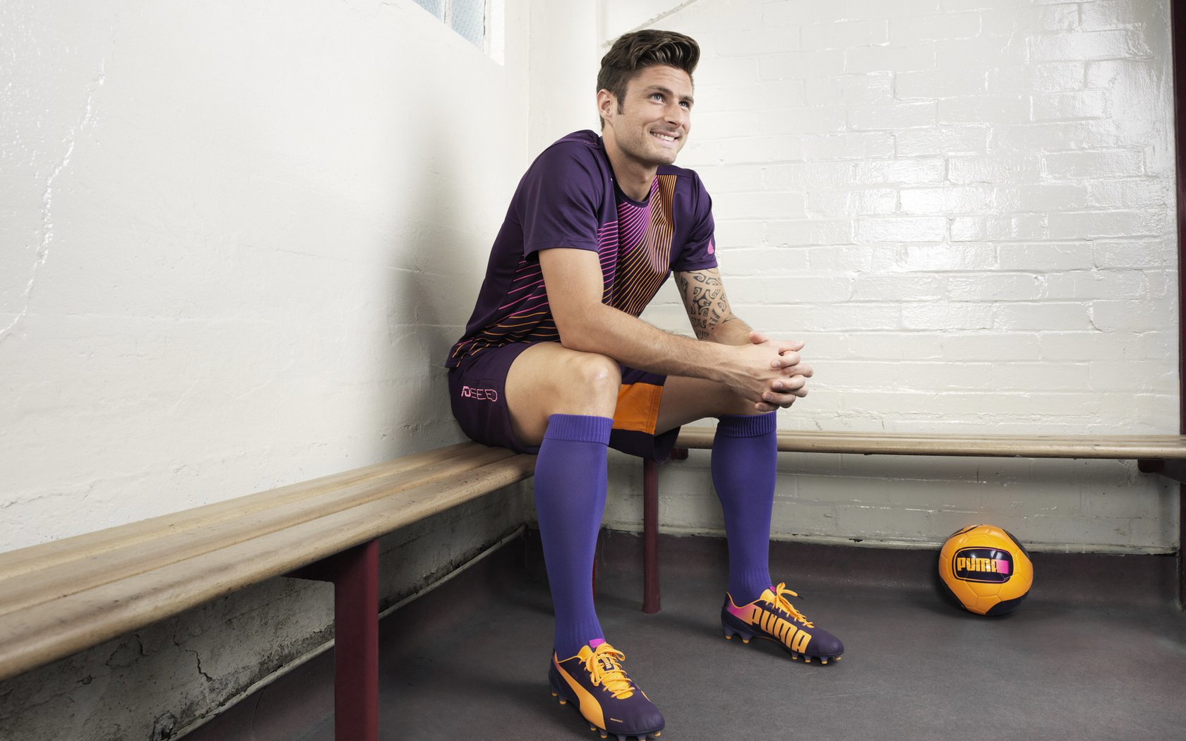 开云官网-《Valorant》天启战士英雄盛大上线，战场变天！